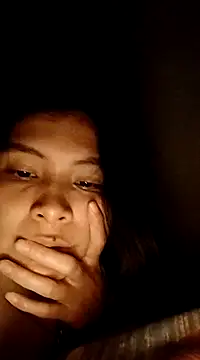 evolet01 online show from February 28, 2025, 4:21 am