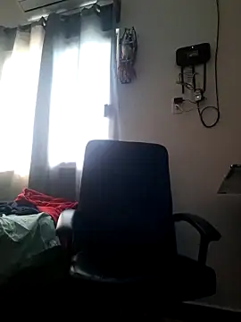 juliopantoja online show from February 11, 2026, 4:56 pm