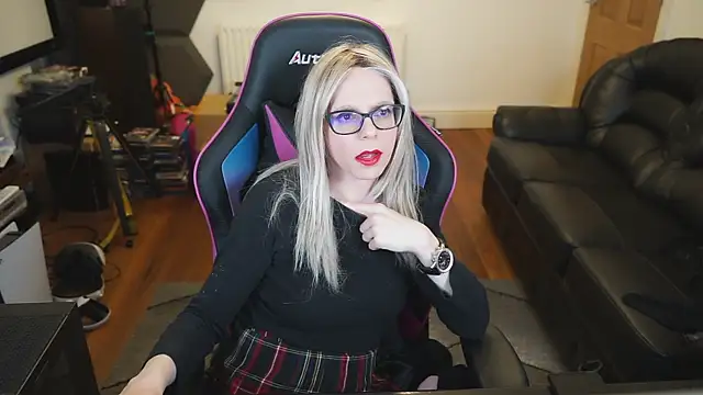 KelseyCobalt online show from January 1, 2025, 11:07 pm