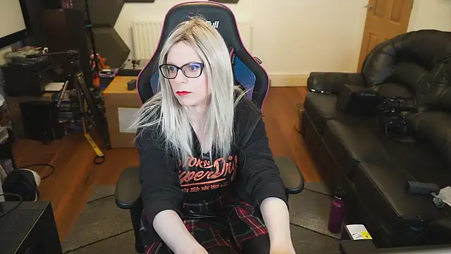 KelseyCobalt online show from January 8, 2025, 10:27 pm