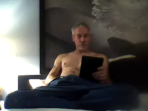 Biknight online show from December 17, 2024, 10:43 pm