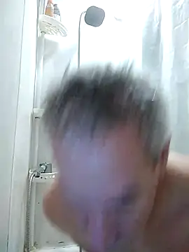 Biknight online show from January 3, 2025, 11:01 pm