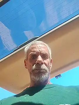 Biknight online show from November 16, 2025, 5:29 pm