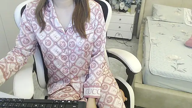 Hanako love online show from March 1, 2025, 3:32 am