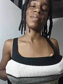 Snapshot of africa_deluxe chatting on July 22, 2026, 10:34 pm africa deluxe online show from July 22, 2026, 10:34 pm