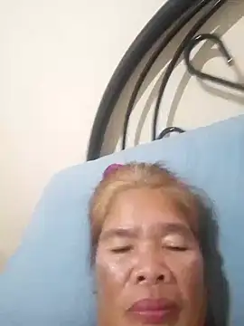 sexylizzy4u online show from February 5, 2025, 12:17 pm