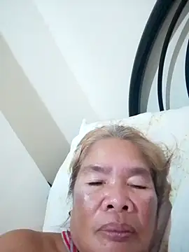 sexylizzy4u online show from February 15, 2025, 12:43 pm