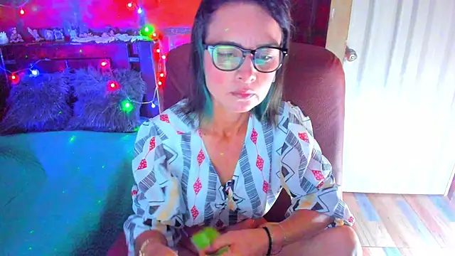 BrianaGarner online show from March 3, 2026, 6:52 am