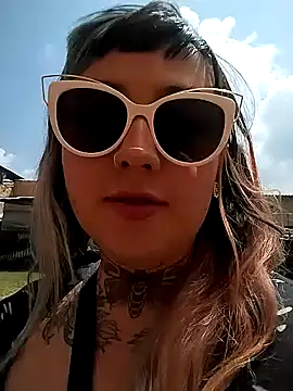 cindy ink online show from January 17, 2025, 5:19 pm