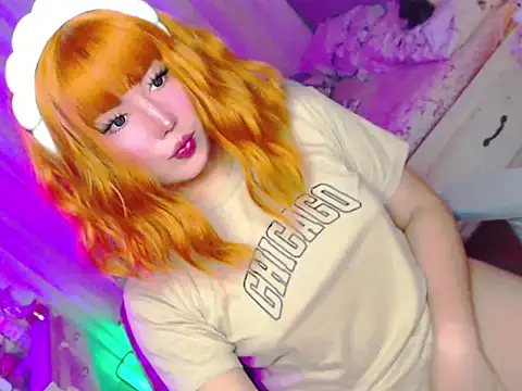HOTnWILDalice online show from June 4, 2026, 2:06 am