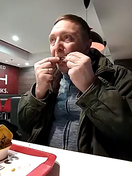 Pokaz2020 online show from December 20, 2024, 7:50 pm