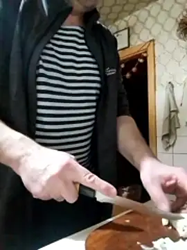 Pokaz2020 online show from March 31, 2026, 5:35 pm