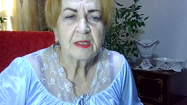 Emma52610 online show from December 21, 2024, 7:03 am