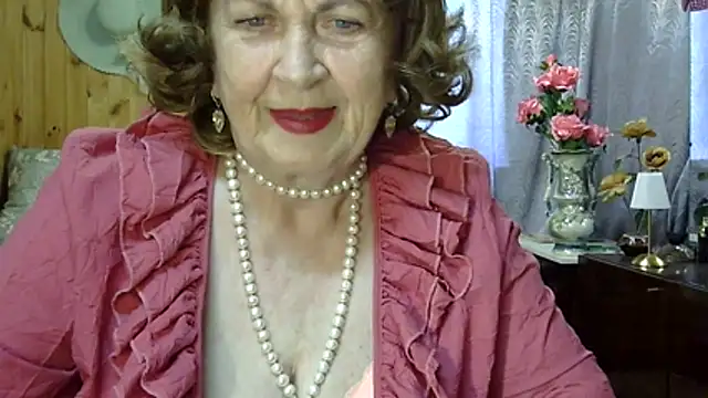 Snapshot of Emma52610 chatting on June 27, 2026, 11:26 am Emma52610 online show from June 27, 2026, 11:26 am