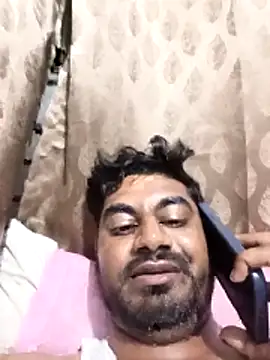 Snapshot of bossno2596 chatting on May 4, 2026, 5:42 pm bossno2596 online show from May 4, 2026, 5:42 pm