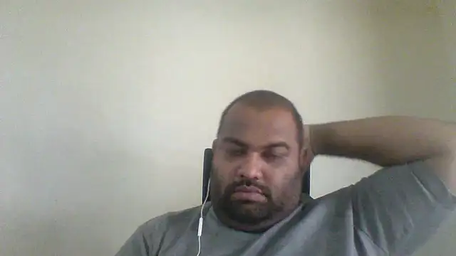 Snapshot of FatCockBoySL chatting on May 16, 2026, 3:25 am FatCockBoySL online show from May 16, 2026, 3:25 am