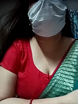 naughtymadam online show from April 20, 2026, 5:32 am