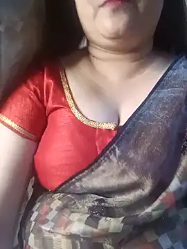 naughtymadam online show from May 17, 2026, 5:27 am