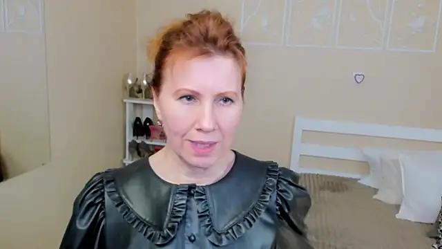 FoxySophia online show from March 4, 2025, 10:24 am