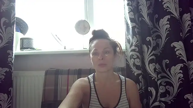 LindaStarS online show from January 14, 2026, 6:30 am