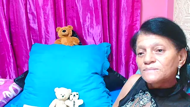 SLUTTYROXY online show from March 18, 2025, 5:41 am