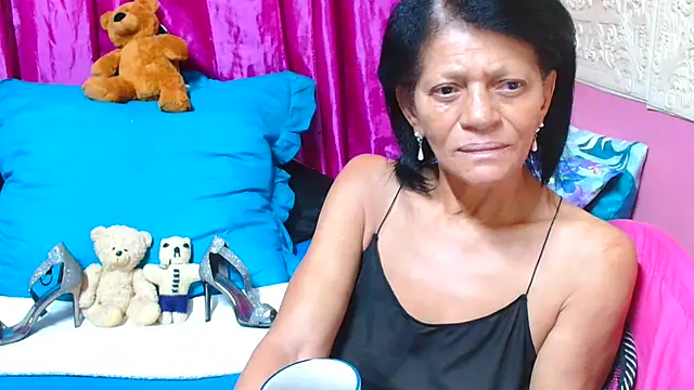 SLUTTYROXY online show from March 20, 2025, 9:15 am