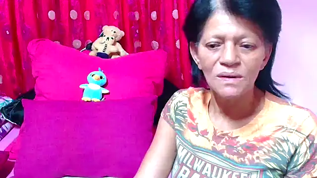 SLUTTYROXY online show from October 4, 2025, 6:50 pm