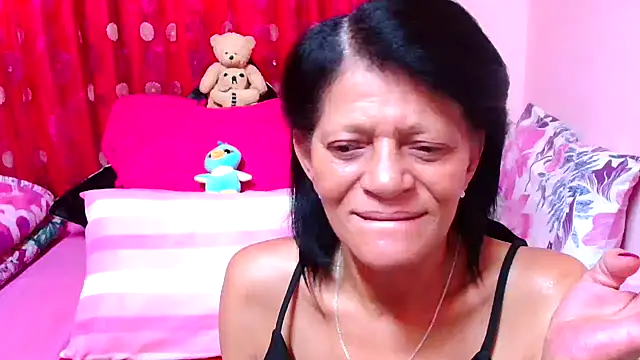 SLUTTYROXY online show from November 11, 2025, 5:40 am