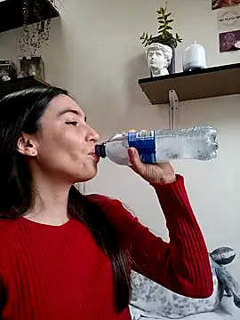 loveuu-bae online show from December 13, 2024, 9:09 pm