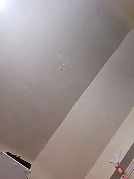 UncutHammer69 online show from November 28, 2025, 6:10 pm