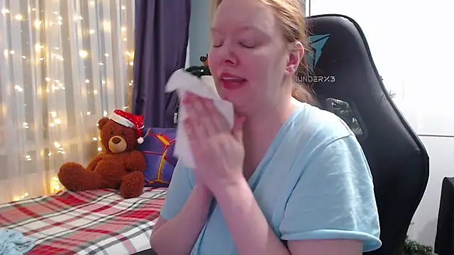 Lady Inari online show from December 23, 2024, 5:54 pm