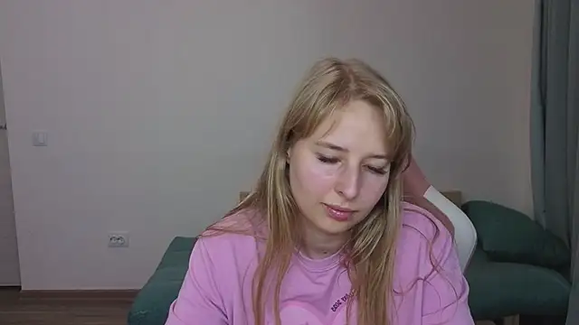 Jessy Ginger online show from September 24, 2025, 2:31 pm