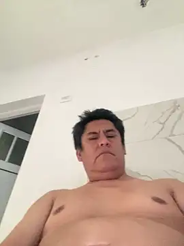 Snapshot of julius_semen chatting on December 21, 2025, 10:28 pm julius semen online show from December 21, 2025, 10:28 pm