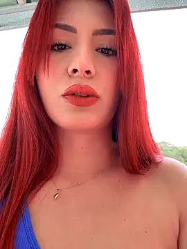 LINDA PATTY94 online show from September 28, 2025, 4:01 pm