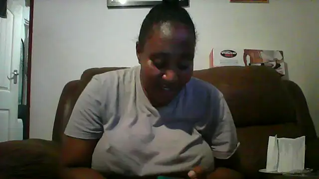 ebonytitts4u online show from February 6, 2025, 8:45 pm