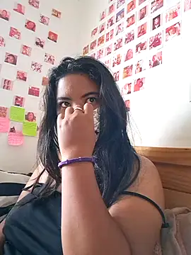 Artinah22 online show from February 3, 2025, 4:46 am