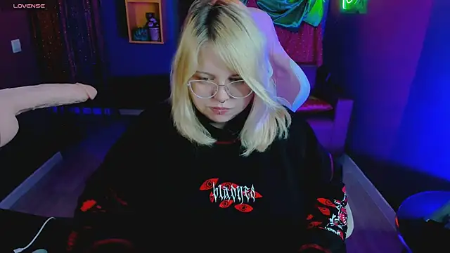 Yoki Shizuko online show from January 9, 2026, 6:27 am