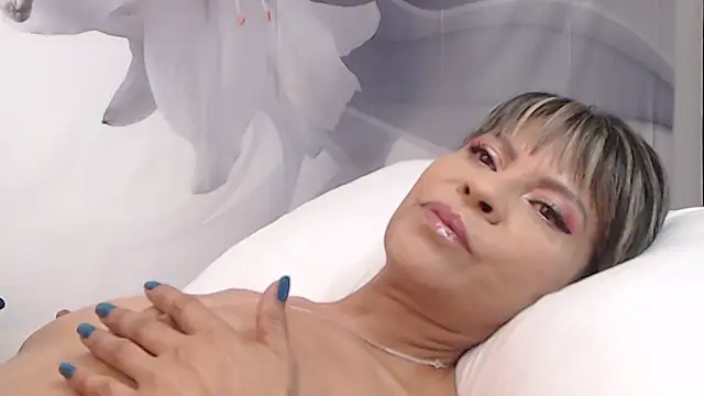 sofiasteven online show from January 19, 2025, 2:38 pm