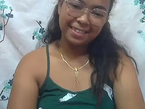 milkboobsgirl online show from March 12, 2025, 10:59 am