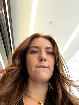 MariiD online show from October 22, 2025, 9:09 am