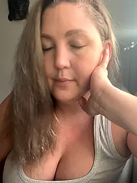 Anna Alexa online show from December 1, 2025, 10:42 am