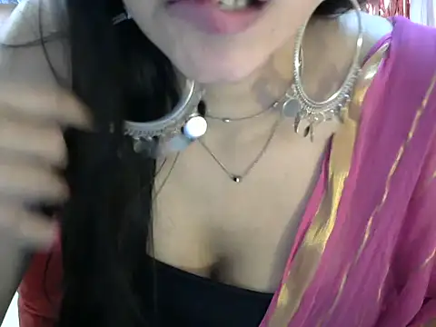 Snapshot of indianbae01 chatting on February 14, 2025, 3:54 am indianbae01 online show from February 14, 2025, 3:54 am