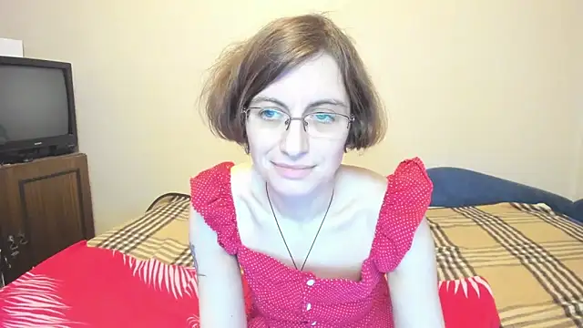 MarilynDream online show from February 28, 2025, 8:18 pm