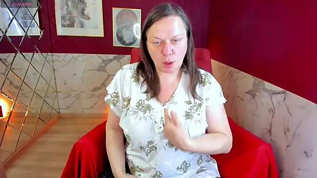 KellyPerfection online show from June 4, 2026, 5:24 am