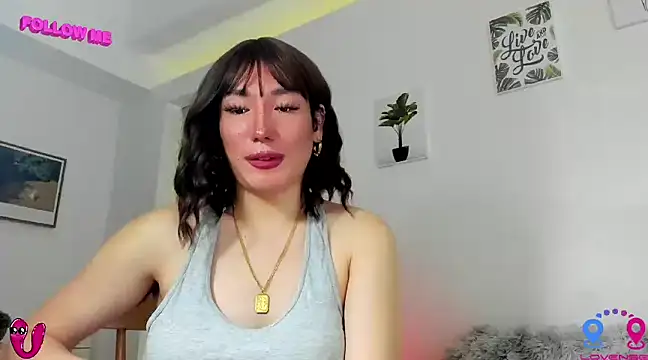 hottycrishina online show from March 1, 2025, 7:19 am