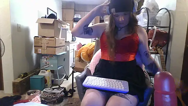 CaasiDeflower online show from August 8, 2026, 7:10 am