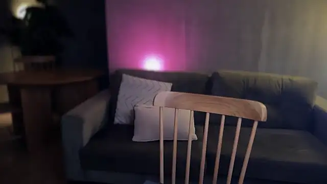 illaroom online show from September 10, 2025, 8:31 pm