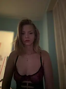 AnastasiaAniess online show from February 14, 2025, 6:40 pm