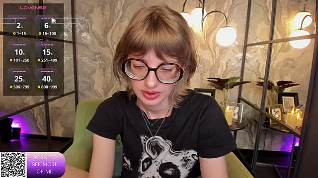 Snapshot of RubySoft chatting on May 15, 2026, 8:49 pm RubySoft online show from May 15, 2026, 8:49 pm