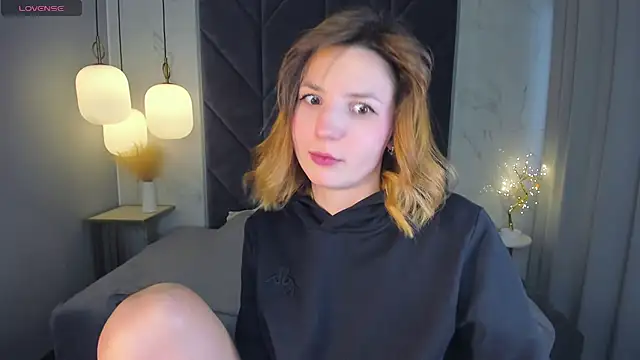 JaneGraceful online show from December 16, 2024, 12:38 pm